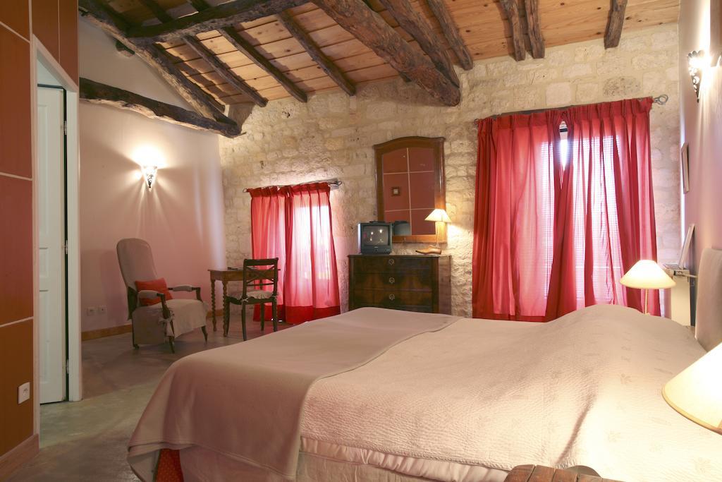 Les Vents Bleus Hotel Donnazac Екстериор снимка