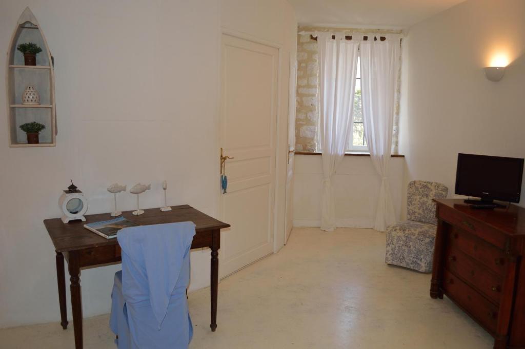 Les Vents Bleus Hotel Donnazac Стая снимка
