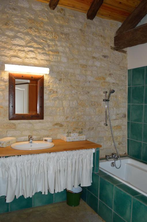 Les Vents Bleus Hotel Donnazac Стая снимка